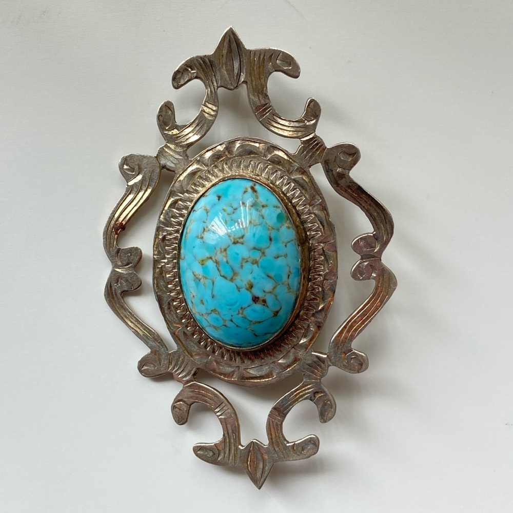 Vintage sterling silver turquoise pendant/brooch jewelry